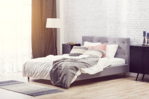 Alternative view of Voodi CEE BARON